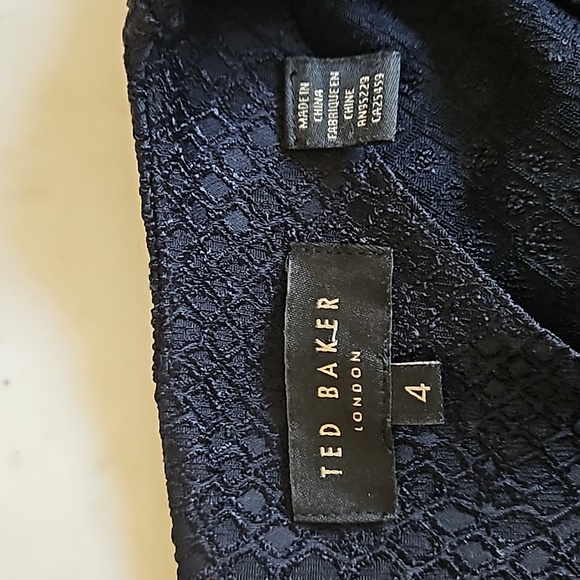 TED BAKER: black reptile print 3/4 length top - Picture 2 of 5